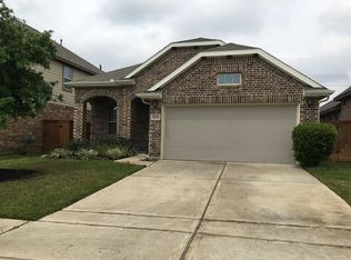 19230 N Cottonwood Green Ln, Cypress, TX 77433
