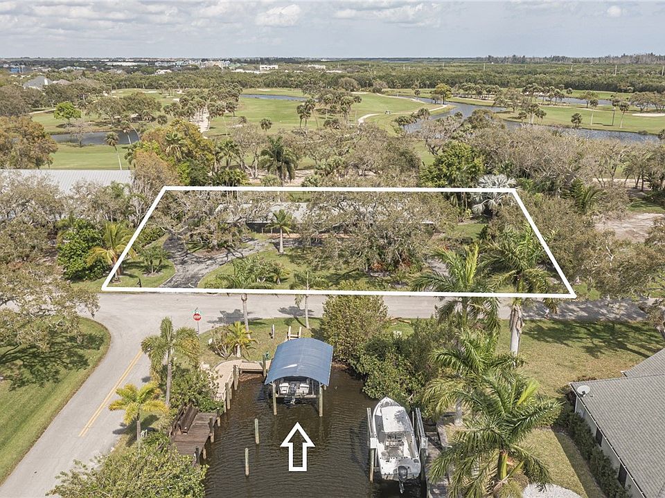 1st image of 3027 Golf View Dr