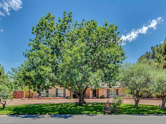 2nd image of 489 Kingswood Dr