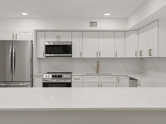 3rd image of 500 OCEAN TRAIL Way #111
