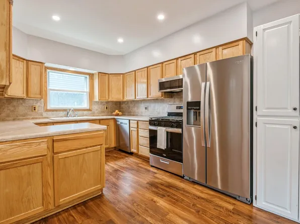 1332 Case Ave, Saint Paul, MN 55106