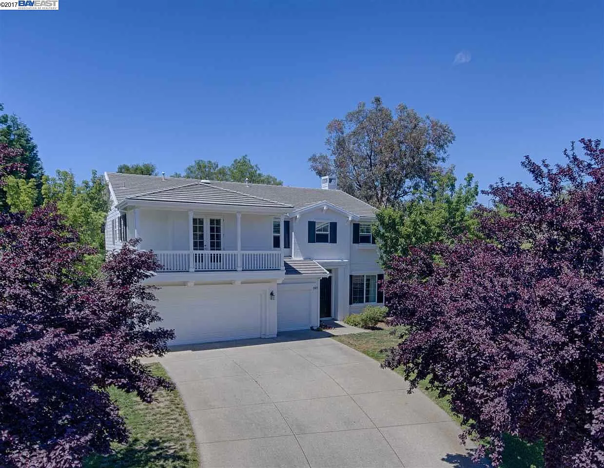 284 Sullivan Ct photo 1