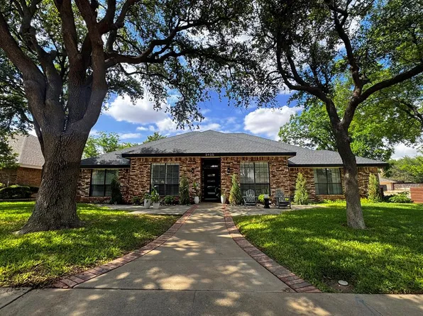 3400 Woodhaven Dr, Midland, TX 79707
