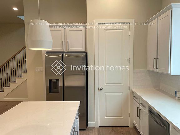 3rd image of 6319 Paddington Bend Dr