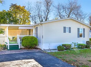 307 Holiday Ct, Mount Pleasant, PA 15666