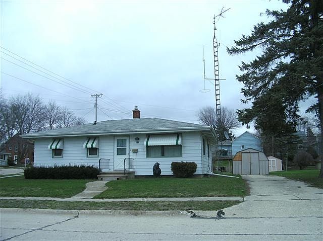 1st image of 815 Fairfield Dr