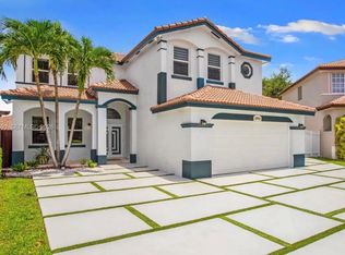 15411 SW 36th Ter, Miami, FL 33185
