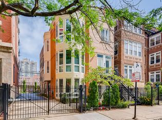 728 W Bittersweet Pl APT 1, Chicago, IL 60613