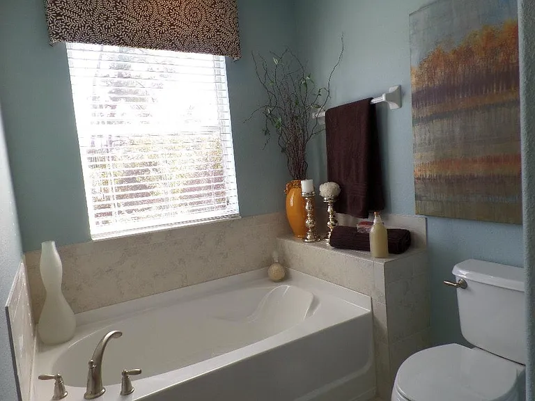 1029 Laurel Ridge Ln — Photo 9