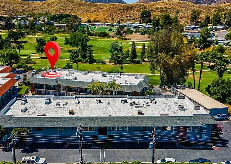 31850 Railroad Canyon Rd — Photo 26