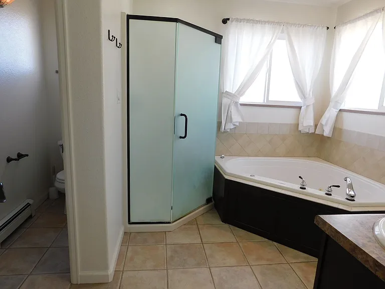 502 Garnet Dr — Photo 11