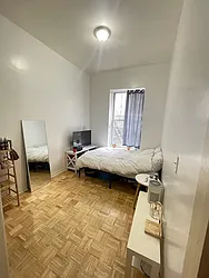 Rented by K & O Realty Associates Inc.