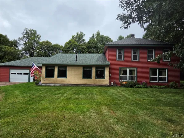 6931 N Chases Lake Rd, Glenfield, NY 13343