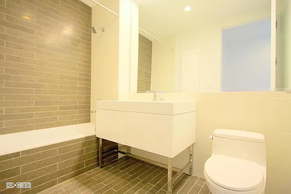 Rented by Citi Habitats | media 17