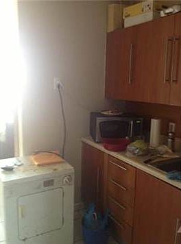 2nd image of 815 NW 30th St APT 2