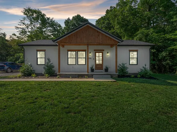2795 Franklin Rd, Scottsville, KY 42164