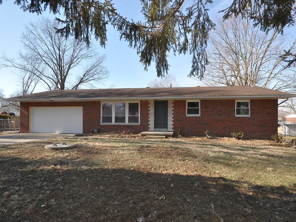 1st image of 74 Lucinda Dr