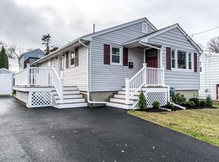 32 Plant Rd, Waltham, MA 02451