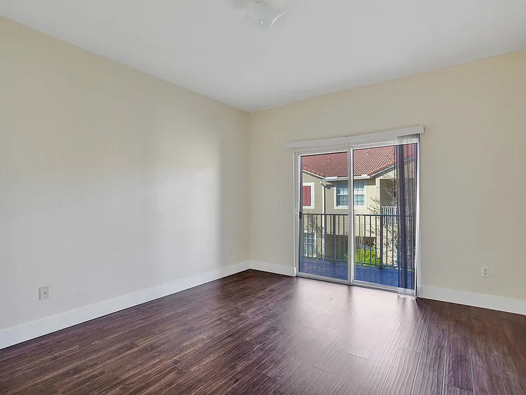 9075 Plymouth Pl — Photo 21