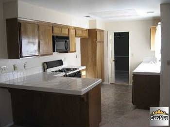 2nd image of 25515 Norfolk Pl