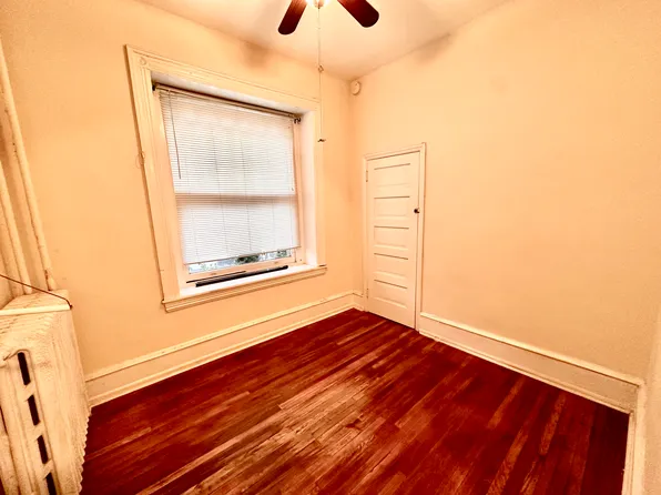 247 W Hansberry St #1F, Philadelphia, PA 19144