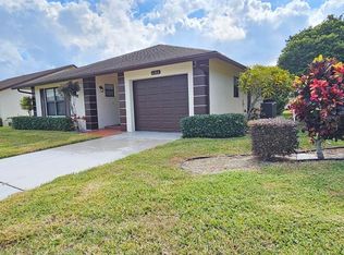 6266 Blue Baneberry Ln, Greenacres, FL 33463