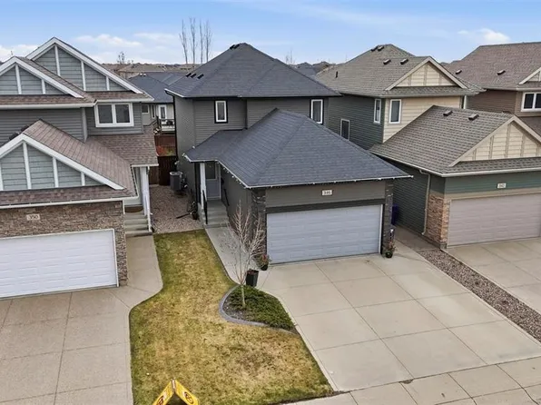346 Dickson CRESCENT, Saskatoon, SK S7T 0T8