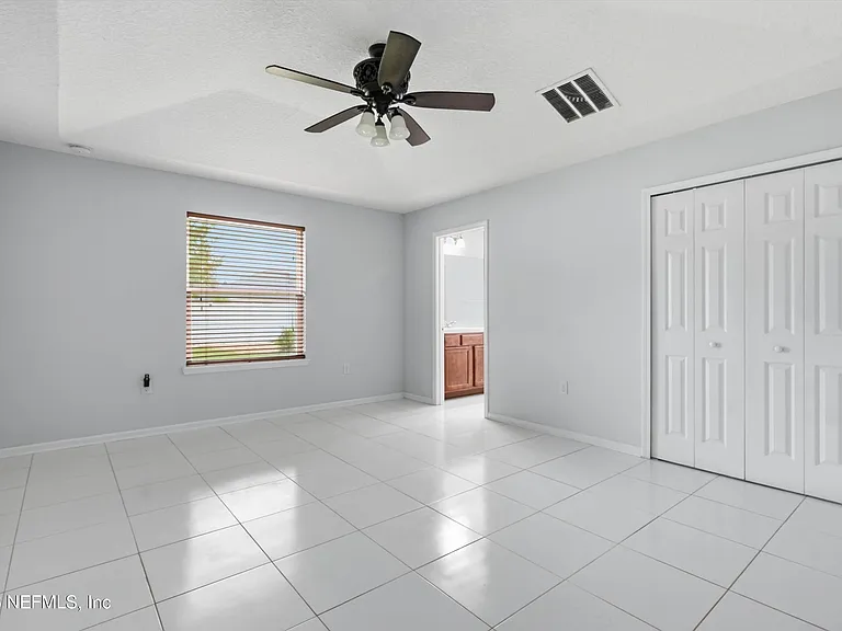 9847 Sailor Dr — Photo 5