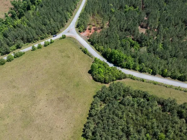 Appletree 9j, Sandy Level, VA 24161