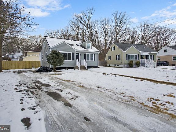 2nd image of 16 Ranchwood Dr