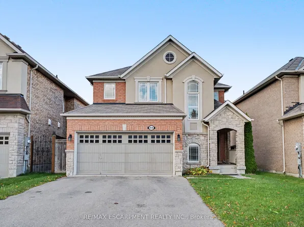 418 Kitty Murray Ln, Hamilton, ON L9K 0E2
