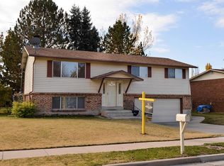 3027 W 4375 S, Roy, UT 84067