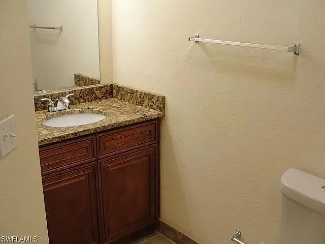 4280 Desoto Ave #305 — Photo 6