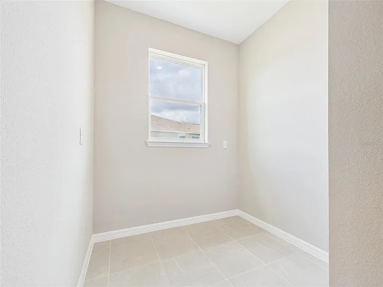 5717 SW 71st Ct — Photo 14