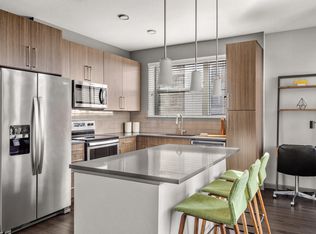 Arapahoe Square Apartments, Denver, CO 80205