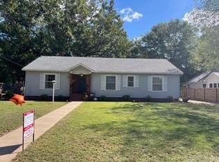 358 Davis St, Conway, AR 72034