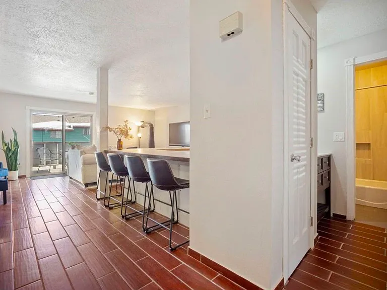 535 Straight Creek Dr #D-203 — Photo 9