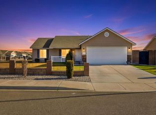 5505 Marbella Ln, Pasco, WA 99301