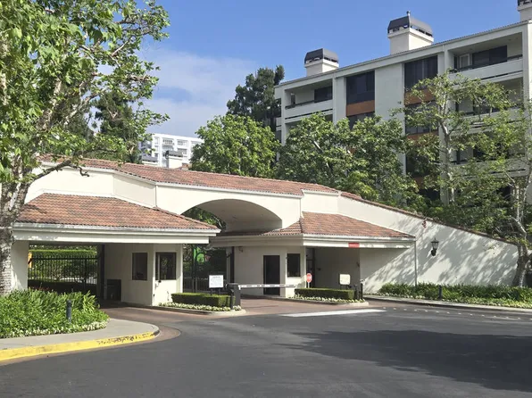 2131 Century Park Ln APT 212, Los Angeles, CA 90067