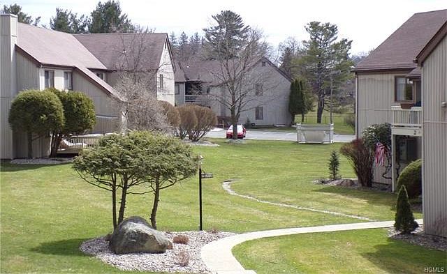 Beautifully kept Clemson Park!