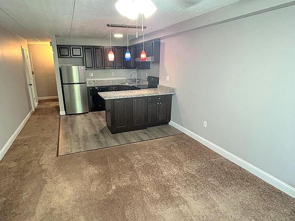 3rd image of 176 Presidents Ln #404AB