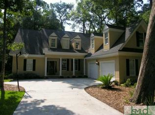 6 Tomochichi Ln, Savannah, GA 31411