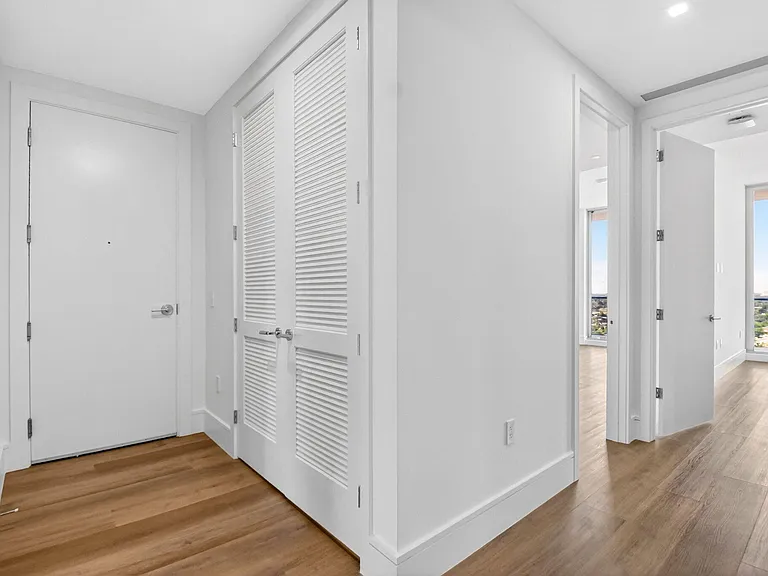 220 Lake Shore Dr #1808 — Photo 26