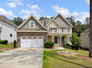 48 Valley Brook Ln, Spring Lake, NC 28390