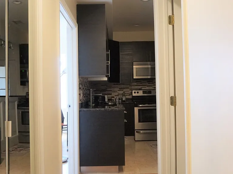 1801 Beacon St #4 — Photo 26