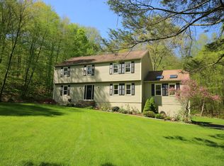 105 Scodon Dr, Ridgefield, CT 06877