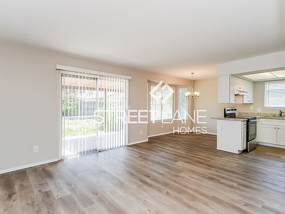 3rd image of 2521 E Dragoon Ave