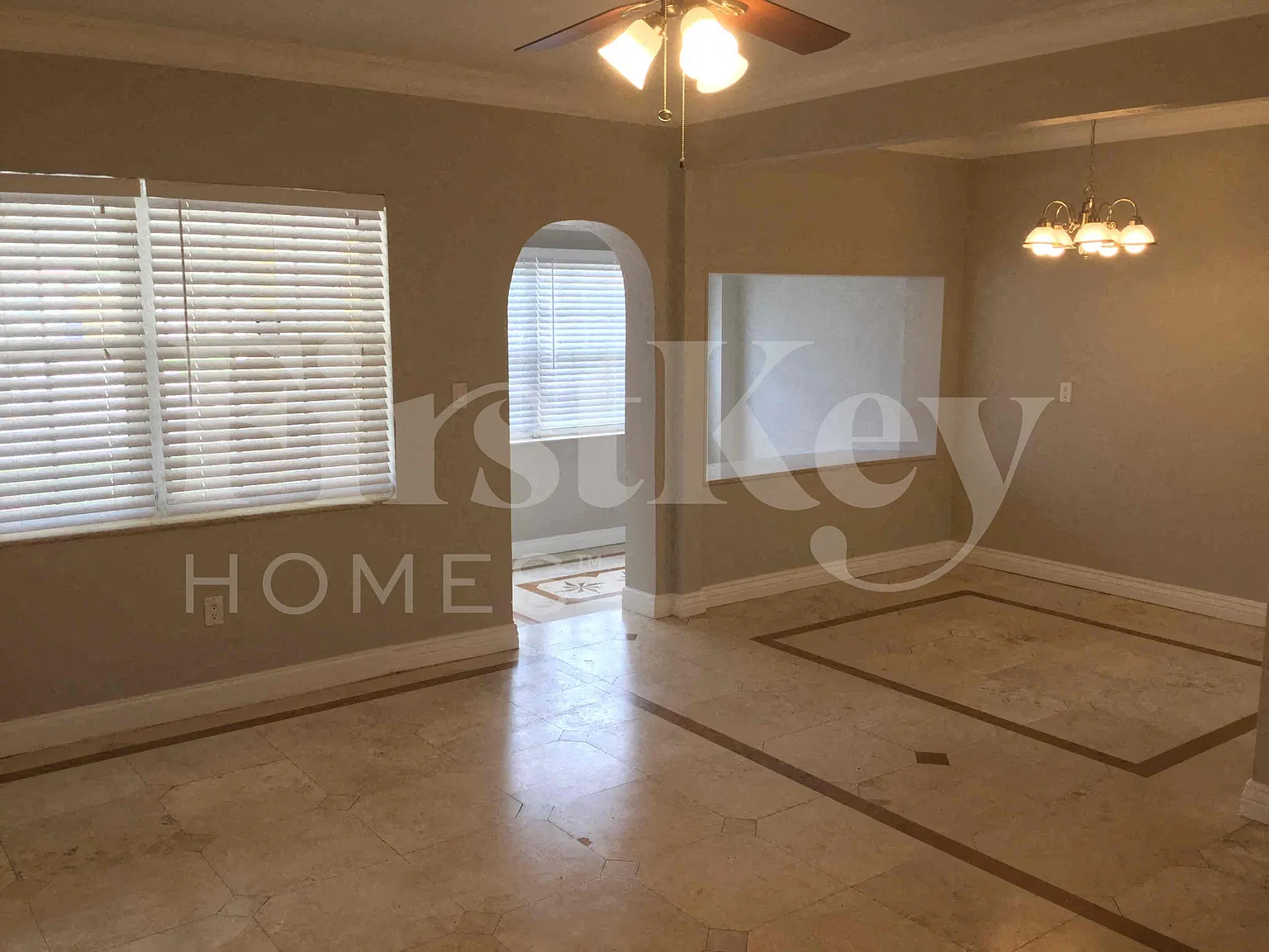 4 bed, 2.0 bath, 1276 sqft, $3,275 — Photo 3