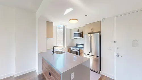 801 Amsterdam Ave #4G Photo 1