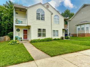 845 Salem Pointe Ln, Winston Salem, NC 27101